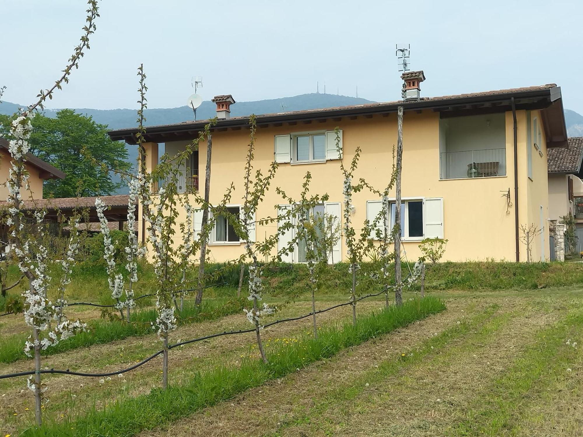 Cascina Legnago Bilocale A 6 Chilometri Da Salo' Lejlighed Villanuova sul clisi Eksteriør billede