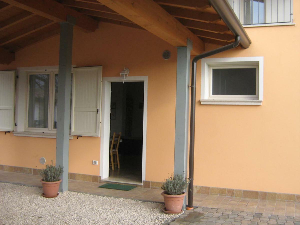 Cascina Legnago Bilocale A 6 Chilometri Da Salo' Lejlighed Villanuova sul clisi Eksteriør billede